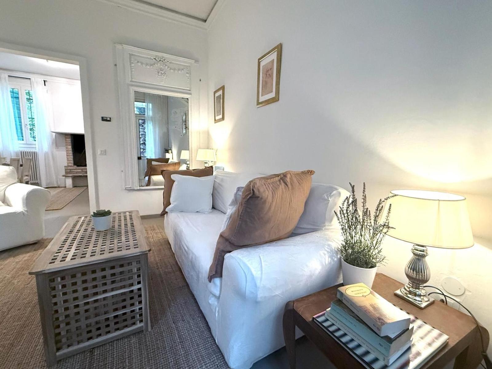 Garden Lodge By Veneto Villa Villa Osti Экстерьер фото